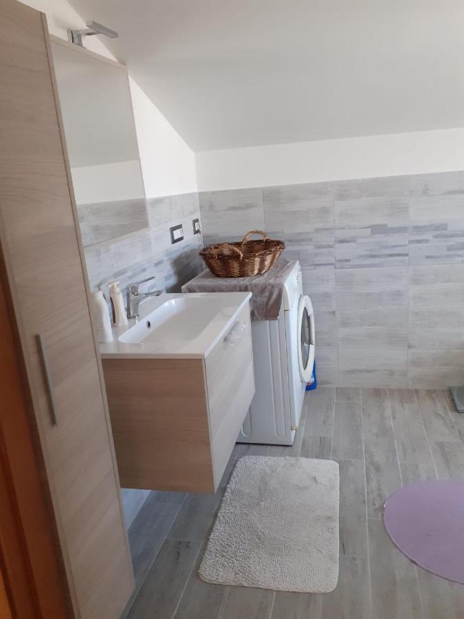 Appartamento Per Vacanze E Brevi Periodi Iun Q2474 โอริสตาโน ภายนอก รูปภาพ